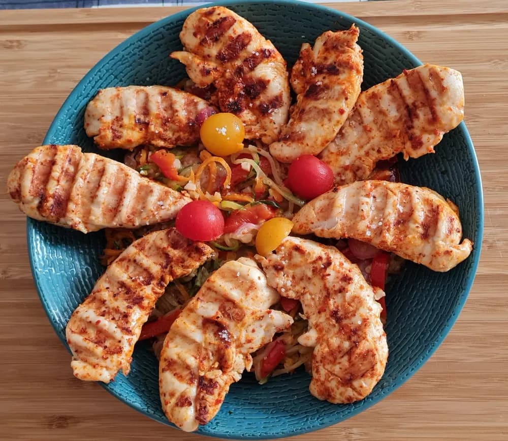 Image Aiguillettes de Poulet et Légumes à la Plancha