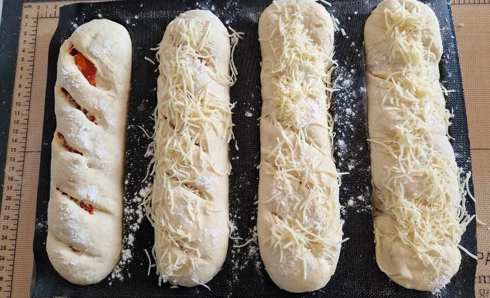 Image Baguettes Chorizo Gruyère 31