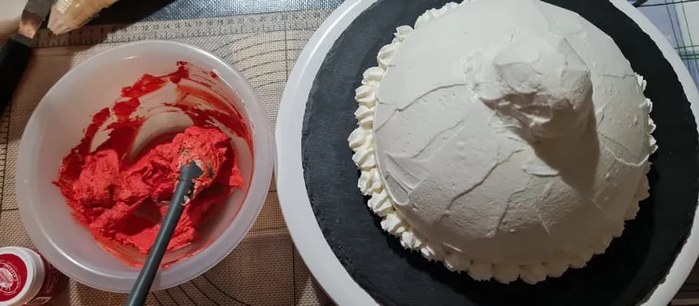 Image Bonnet Blanc et Rouge 71