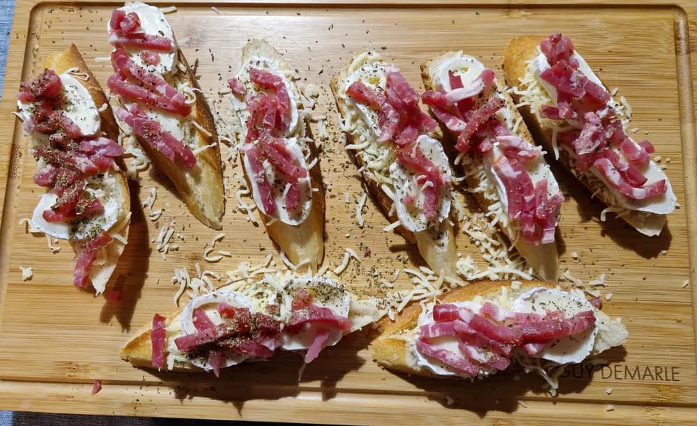 Image Bruschettas Chèvre Bacon 8