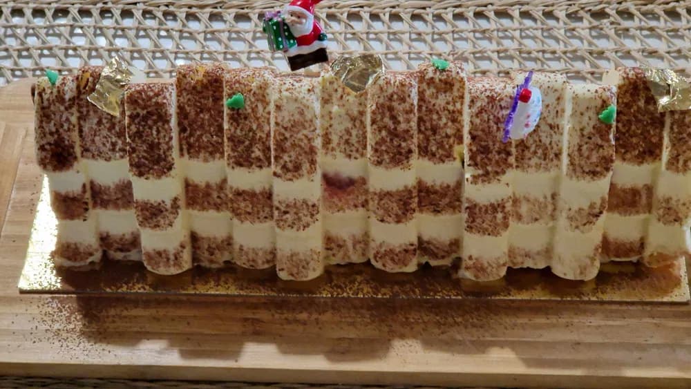Image principale Bûche Sapin Tiramisu