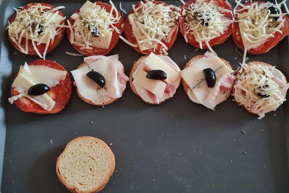 Image Canapés Pizzas 6
