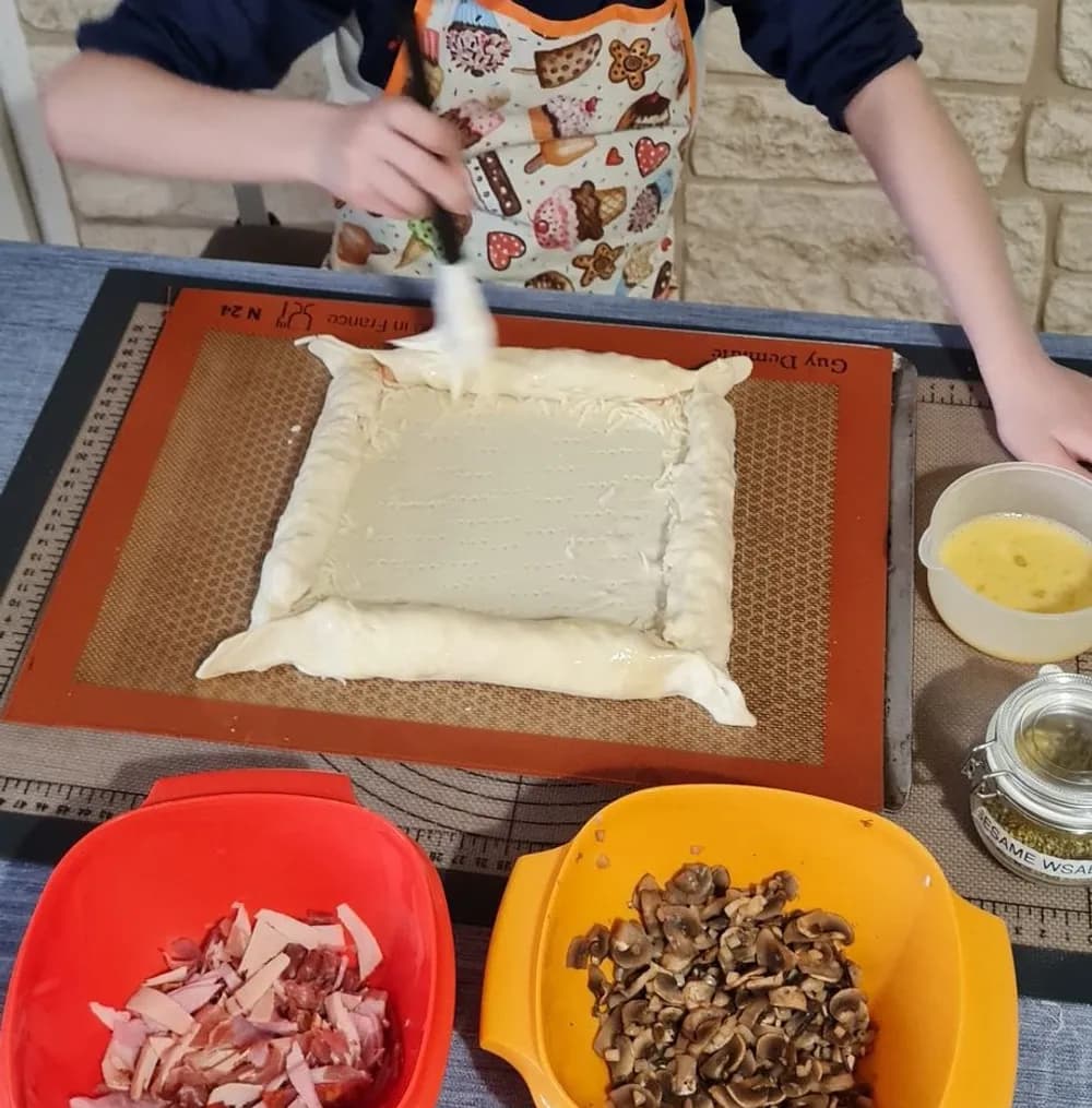 Image Carré Feuilleté à la Saucisse 14
