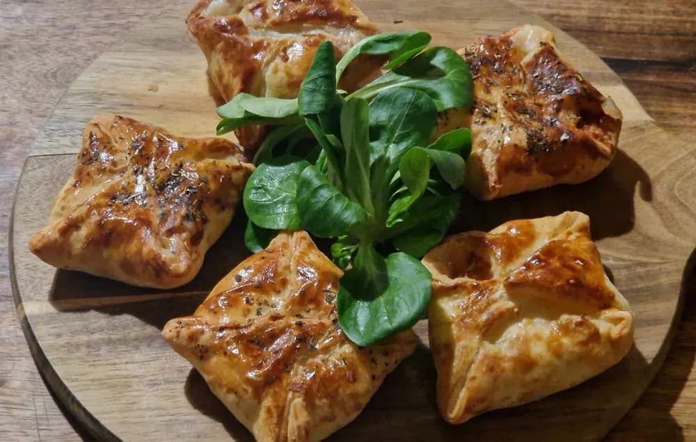Image principale Carrés Feuilletés Jambon Chèvre