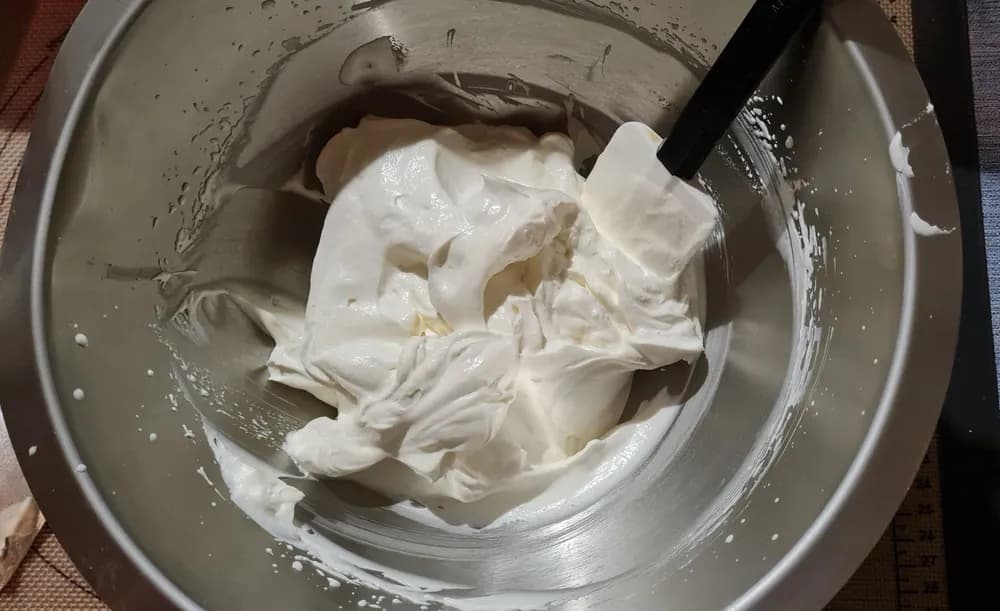 Image Charlotte aux Pêches Chantilly Mascarpone 7