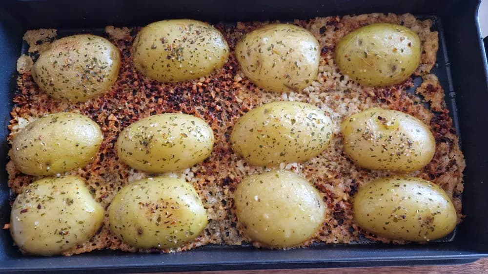 Image Crispy Parmesan Potatoes 19