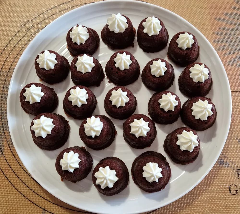 Image Cup Cake Façon Forêt Noire 26