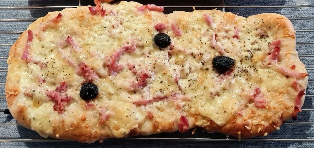 Image principale Fougasse Lardons Raclette