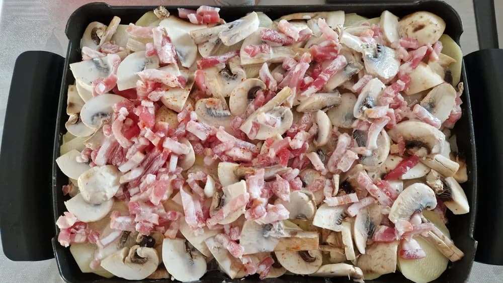 Image Gratin de Pommes de Terre Lardons Champignons 11