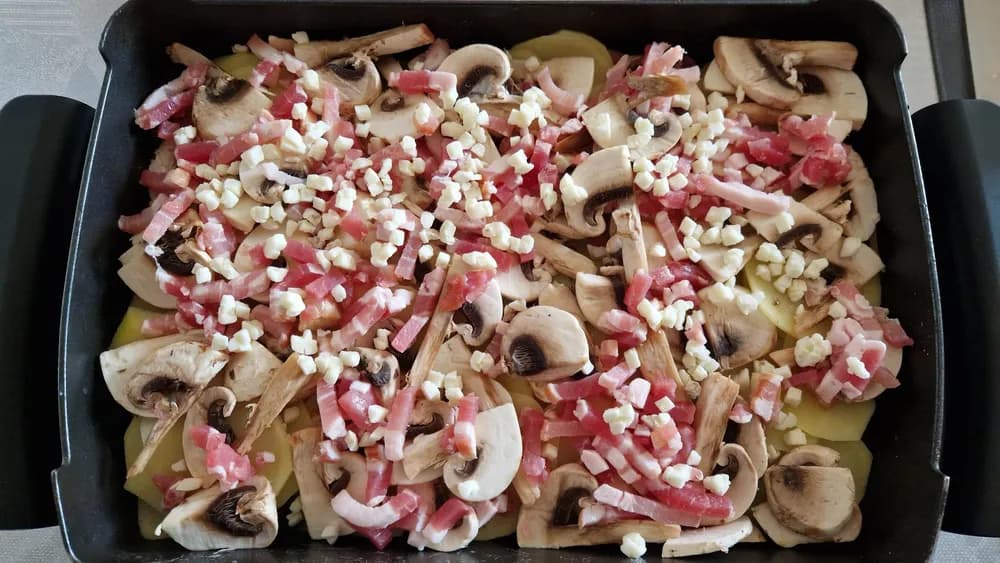 Image Gratin de Pommes de Terre Lardons Champignons 8
