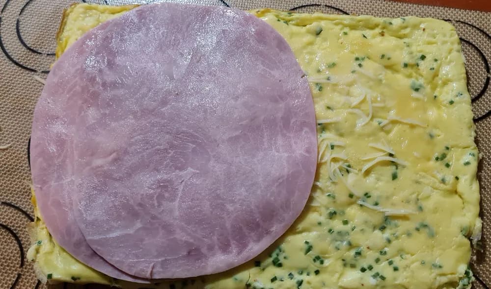 Image Omelette Roulée Jambon Fromage 12