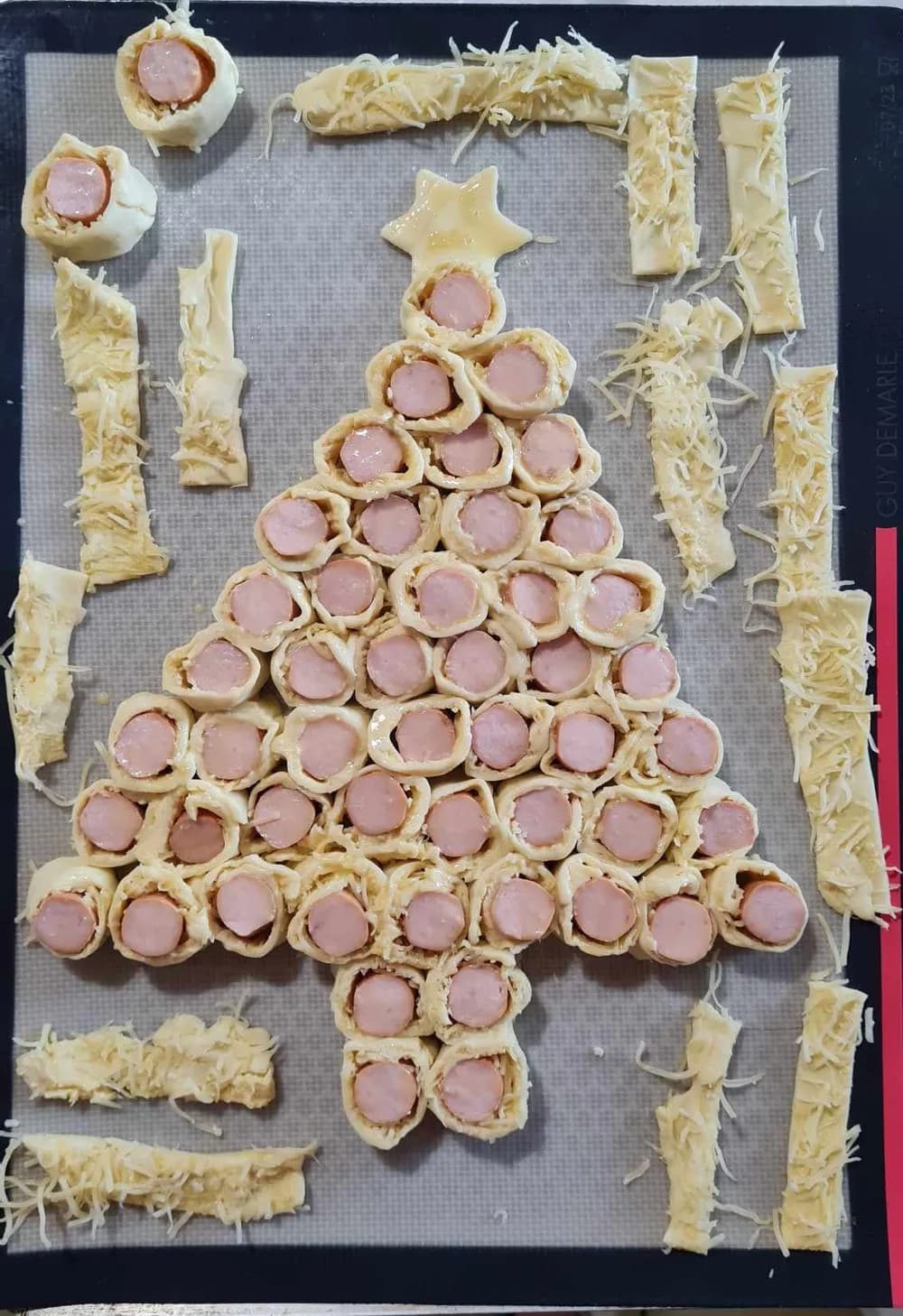 Image Sapin Feuilleté à la Saucisse 20