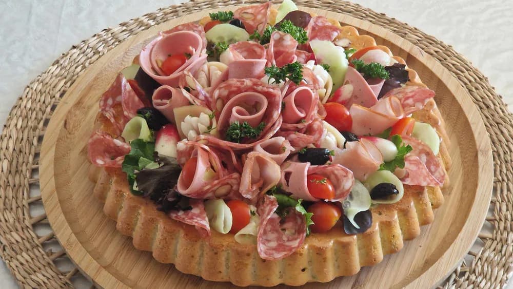 Image principale Tarte Estivale Crudités Charcuterie