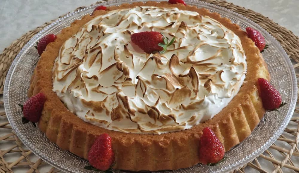 Image principale Tarte Fraises Rhubarbe Meringuée
