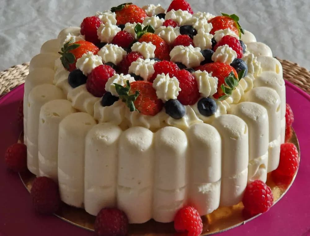 Image principale Tiramisu Façon Charlotte aux Framboises