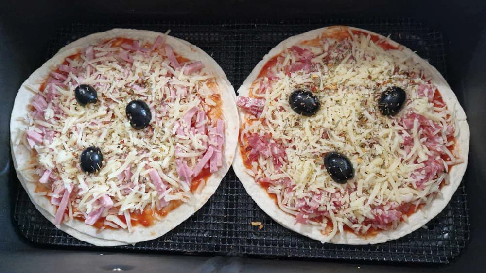 Image Wraps Pizzas 13